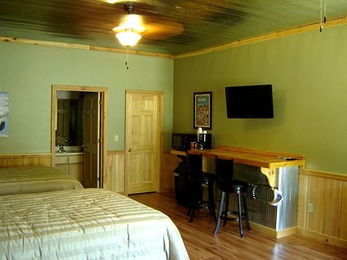 Bluestown Inn クラークスデール エクステリア 写真